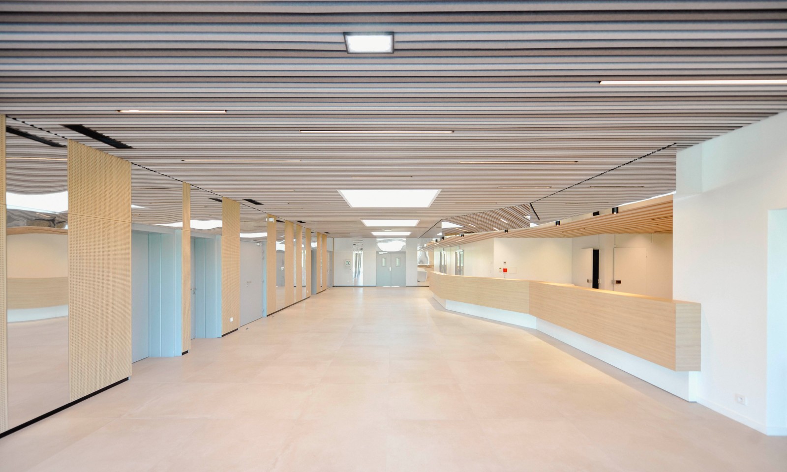 LBLF Architectes - Complexe culturel et polyvalent Notre Dame de Monts 85