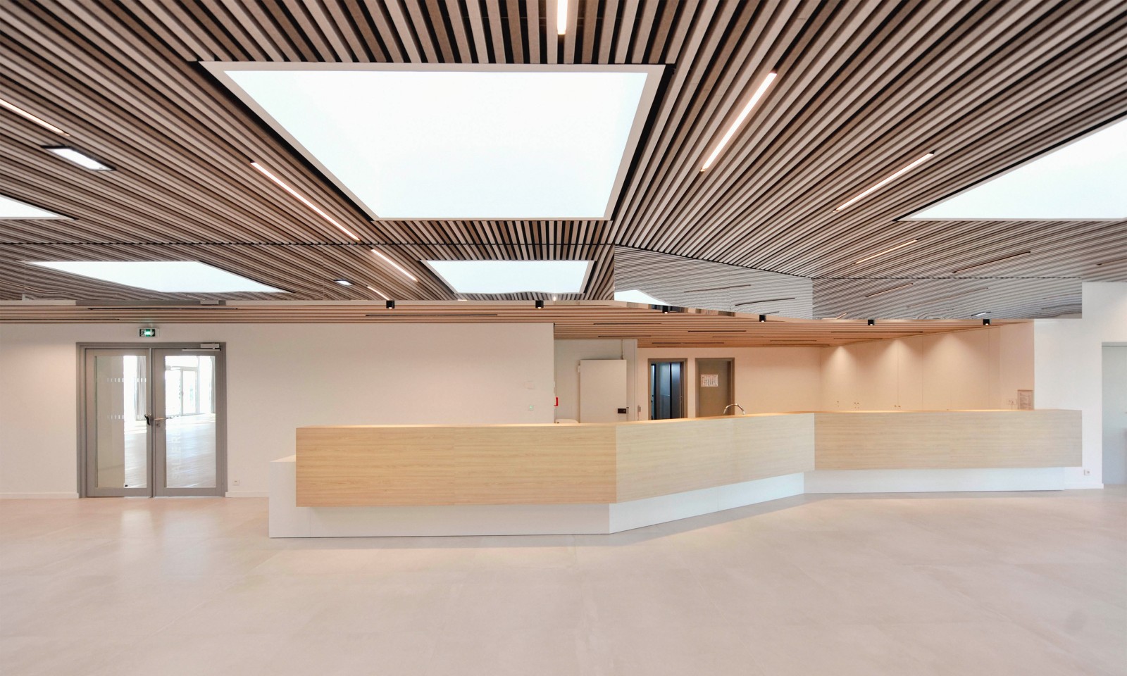 LBLF Architectes - Complexe culturel et polyvalent Notre Dame de Monts 85