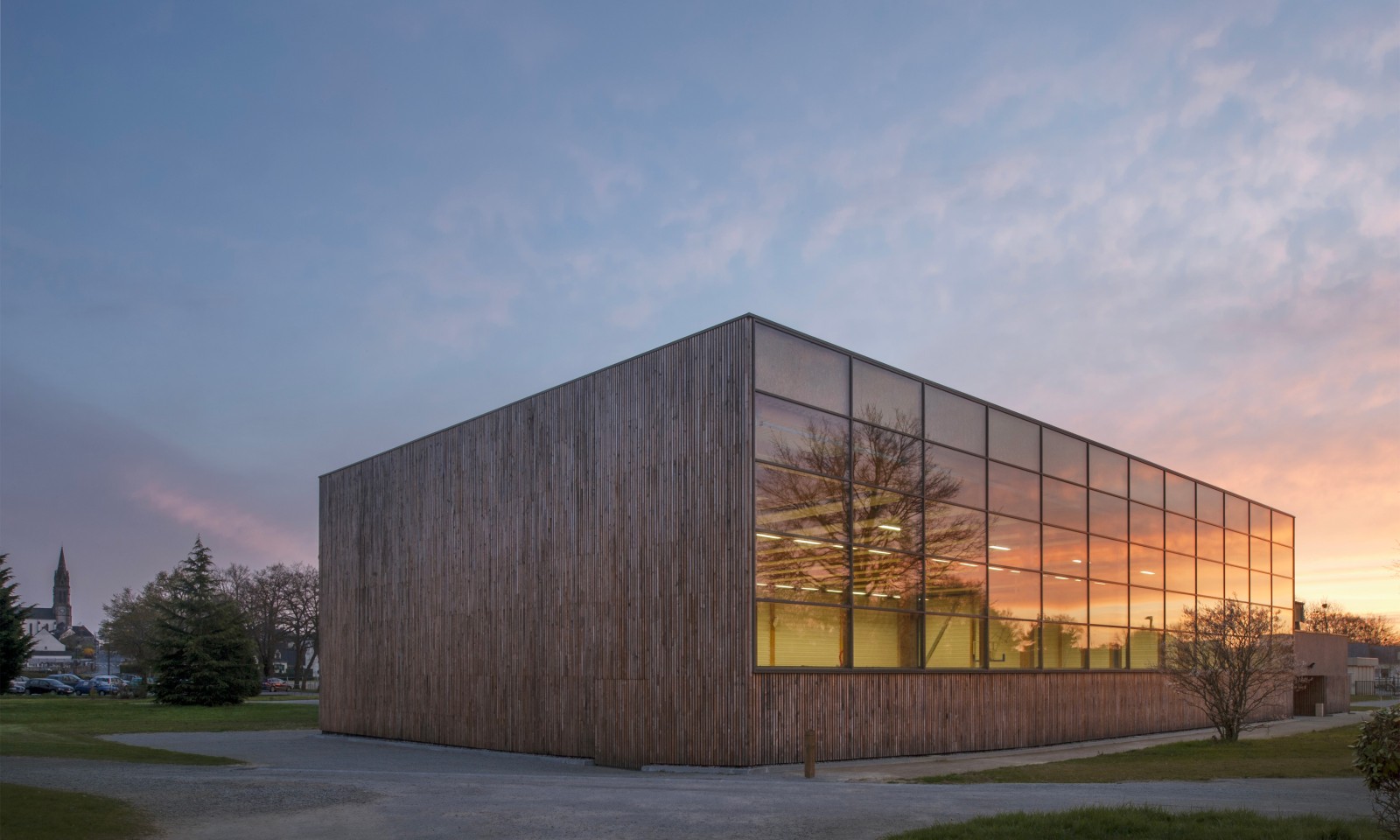 LBLF Architectes - Complexe sportif et polyvalent Petit Mars 85